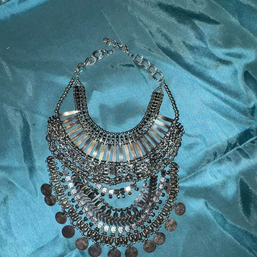 Y2K Silver Statement Bib Necklace Cool Girl Jewelry - Picture 6 of 7